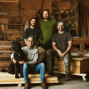 Explorez l'univers de l'ébénisterie artisanale québécoise avec Le Temps des Cigales et plongez dans l'atelier de travail dédié à la création de cuisines en bois sur mesure.